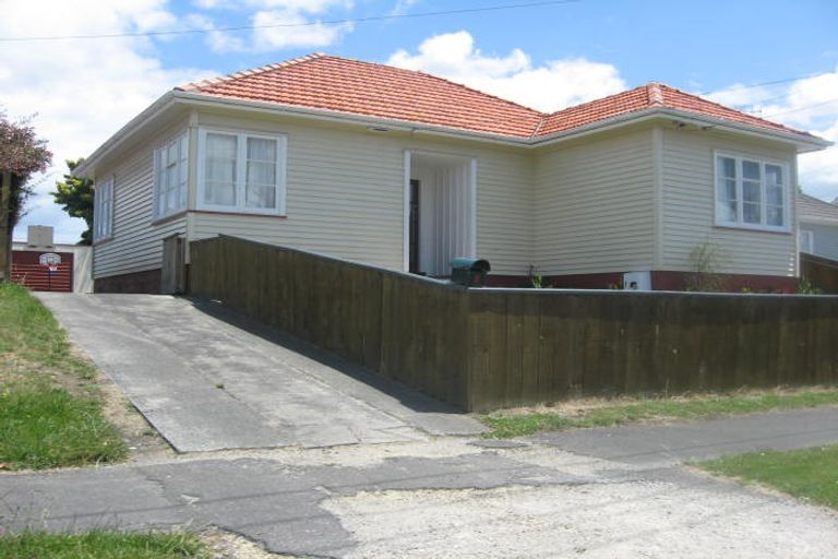 Photo of property in 3 Victory Place, Aramoho, Whanganui, 4500