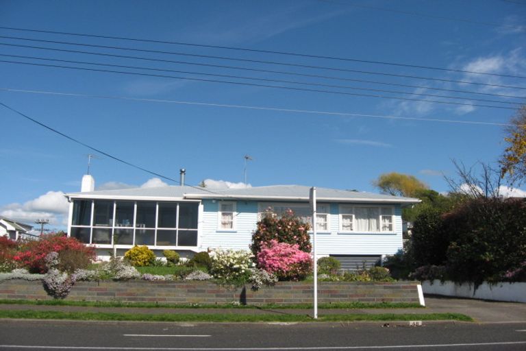 Photo of property in 48 Upjohn Street, Brooklands, New Plymouth, 4310