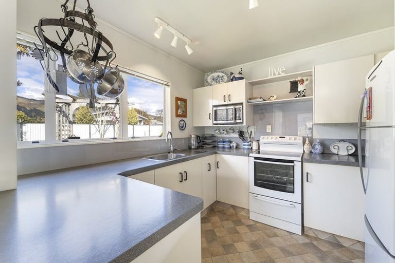 Photo of property in 3 Woodland Place, Richmond, 7020