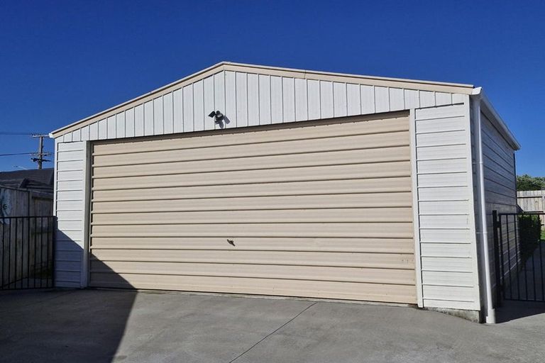 Photo of property in 2b Donovan Street, Te Puke, 3119