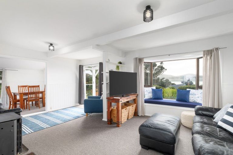 Photo of property in 17 Purau Avenue, Diamond Harbour, 8972