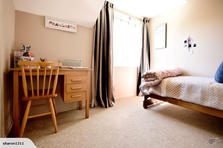 Photo of property in 12 Chevron Place, Ilam, Christchurch, 8041