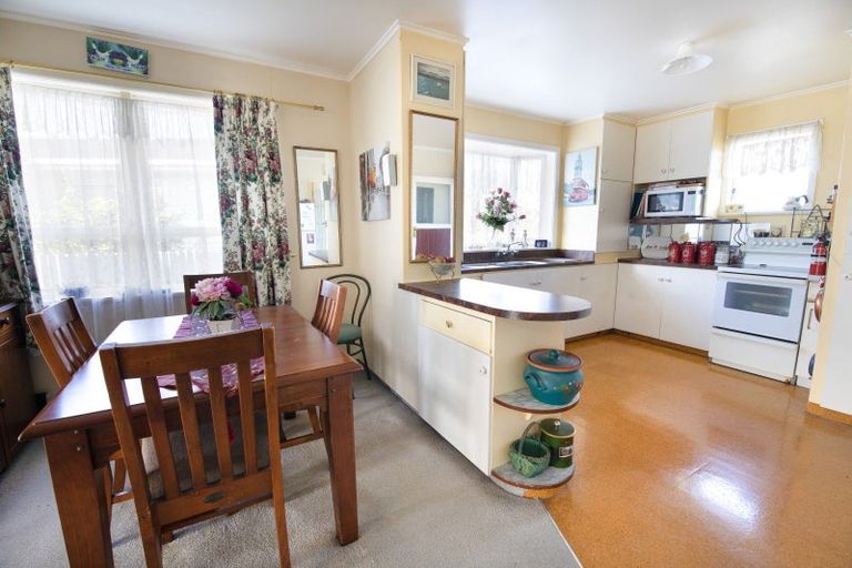 Photo of property in 23 Morgan Avenue, Marewa, Napier, 4110