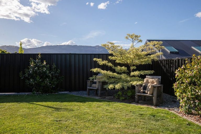 Photo of property in 16 Willoughby Place, Clyde, 9330