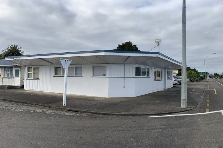 Photo of property in 58 Mclean Street, Woodville, 4920