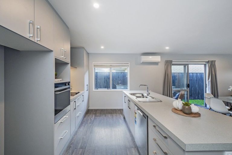 Photo of property in 6 Hannington Way, Rolleston, 7615