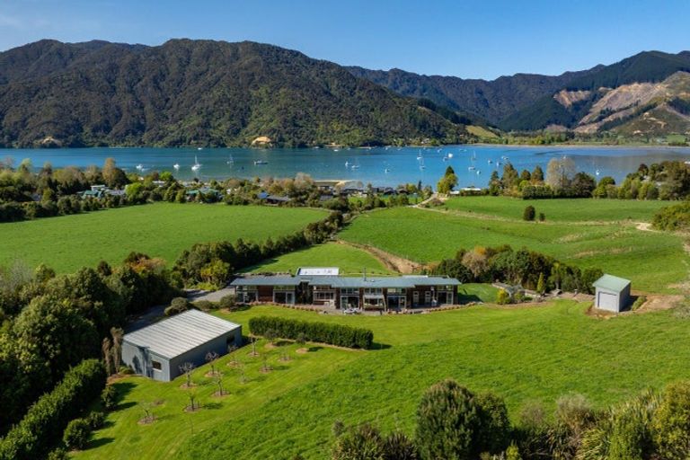 Photo of property in 349 Anakiwa Road, Anakiwa, Picton, 7281