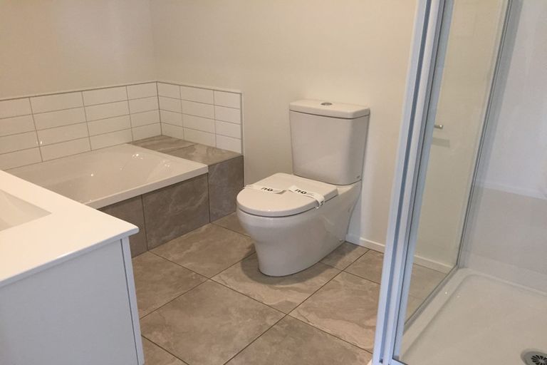 Photo of property in 87 Bert Wall Drive, Omokoroa, 3114