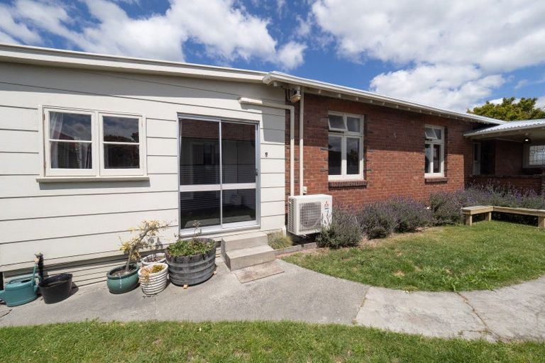 Photo of property in 27 Aitken Street, Ashburton, 7700