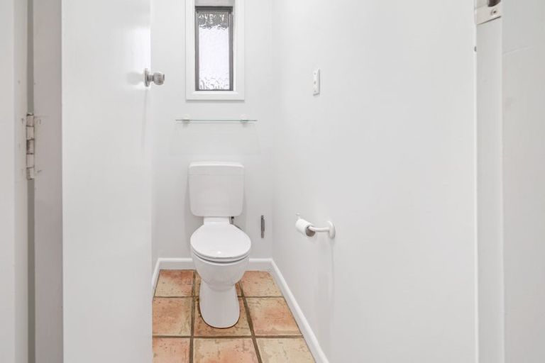 Photo of property in 214 Condell Avenue, Papanui, Christchurch, 8053