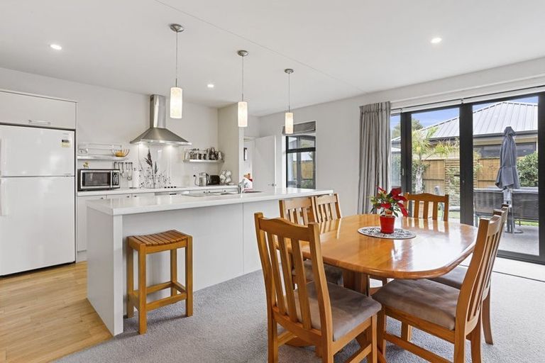 Photo of property in 2 Pukeko Place, Rangiora, 7400