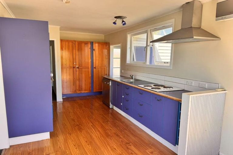 Photo of property in 41a Glengarry Road, Glen Eden, Auckland, 0602