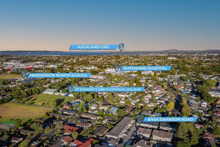 Photo of property in 8/45a Swanson Road, Henderson, Auckland, 0610