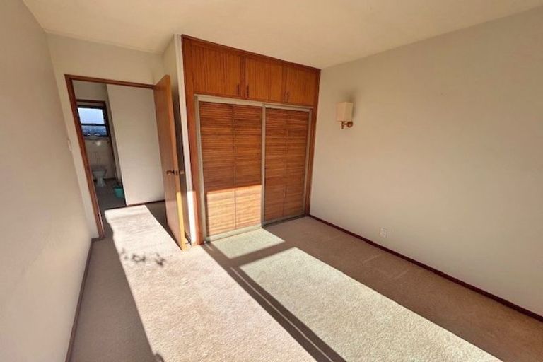 Photo of property in 10 Kowai Place, Amberley, 7410