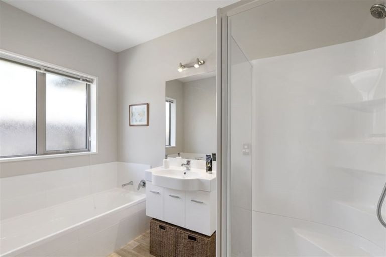 Photo of property in 13 Wisteria Lane, Rangiora, 7400