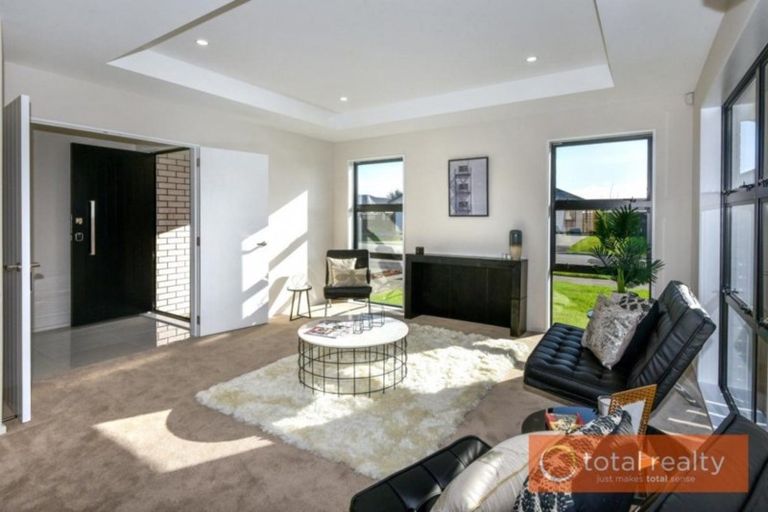 Photo of property in 5 Dahlia Drive, Wigram, Christchurch, 8025