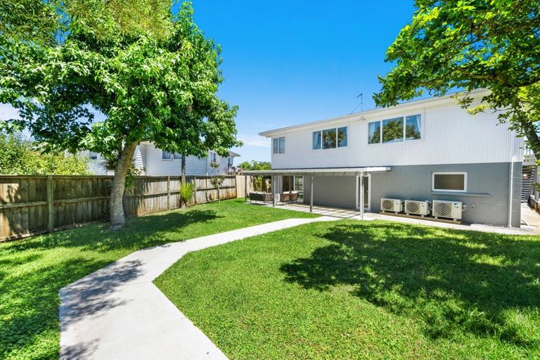 Photo of property in 23 Galsworthy Place, Bucklands Beach, Auckland, 2014