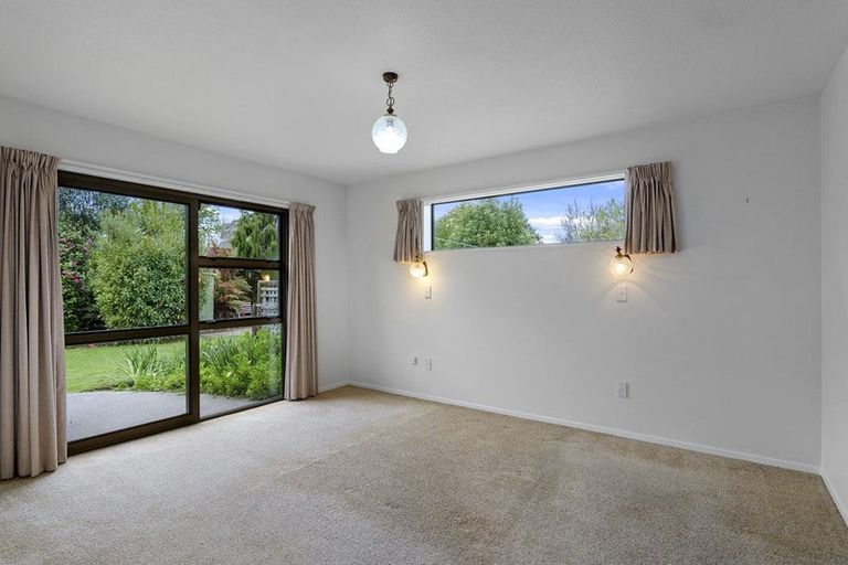 Photo of property in 40 Corfe Street, Ilam, Christchurch, 8041