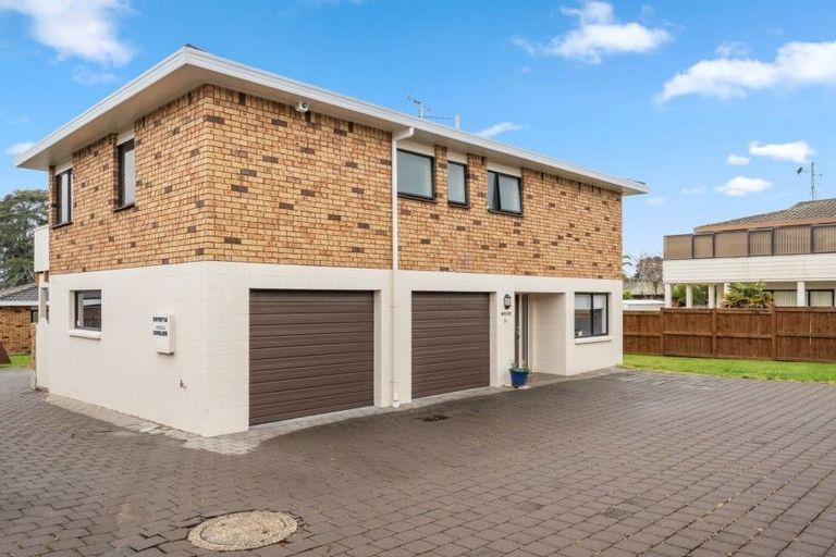 Photo of property in 8a Ascot Place, Mount Maunganui, 3116