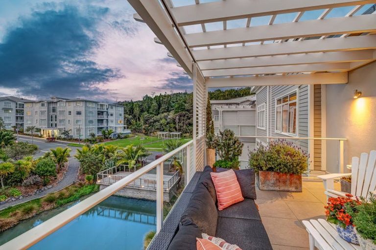 Photo of property in 85 Parkside Drive, Orewa, 0931