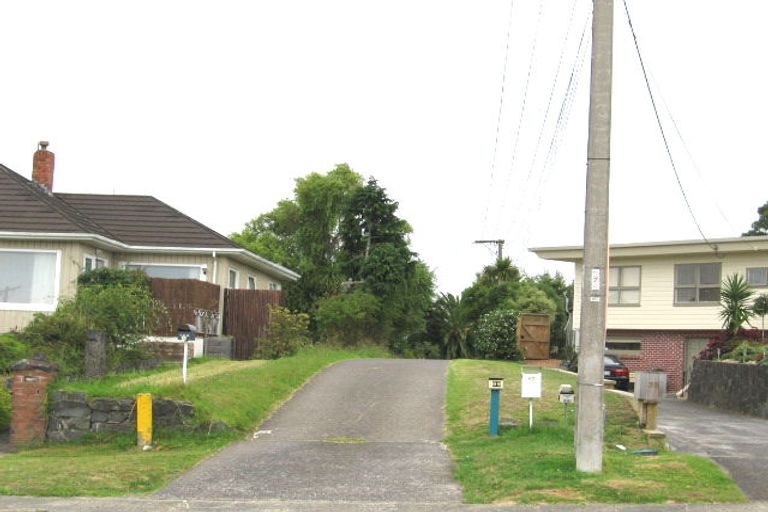 Photo of property in 97 Ocean View Road, Hillcrest, Auckland, 0627