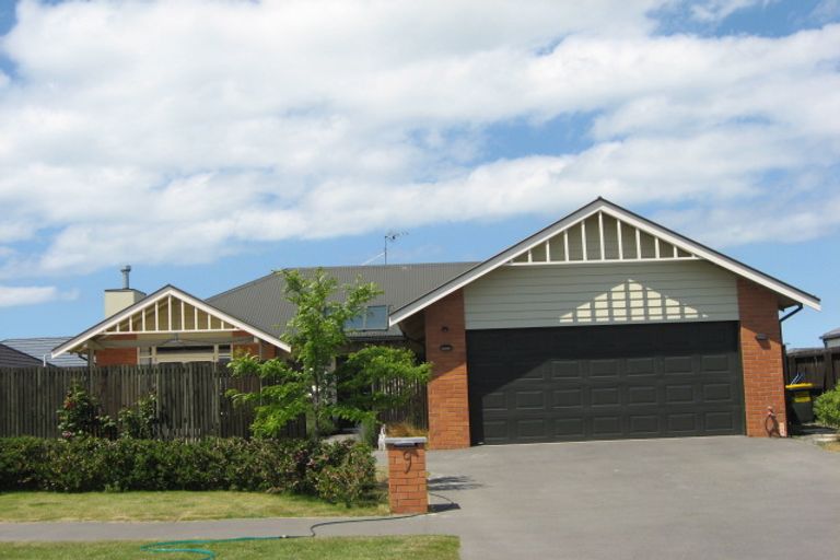 Photo of property in 9 Bottle Lake Drive, Parklands, Christchurch, 8083