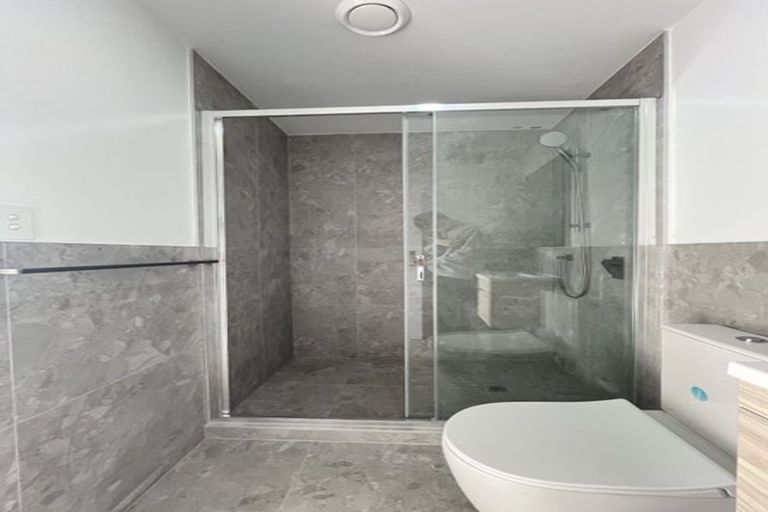 Photo of property in 19c Yeoman Place, Howick, Auckland, 2014