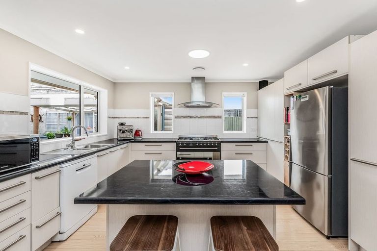 Photo of property in 44 Beaumont Drive, Rolleston, 7614