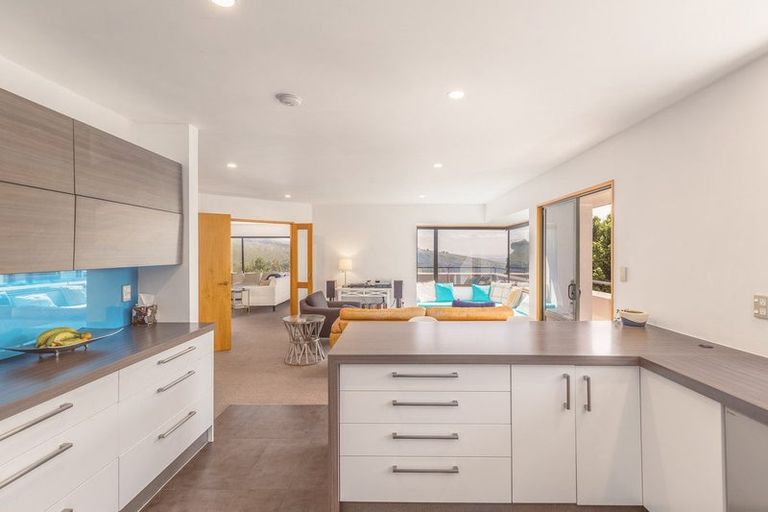 Photo of property in 3 Plains View, Mount Pleasant, Christchurch, 8081