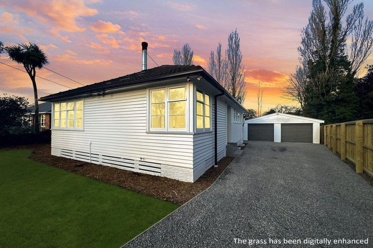 Photo of property in 48 Rowcliffe Crescent, Avonside, Christchurch, 8061