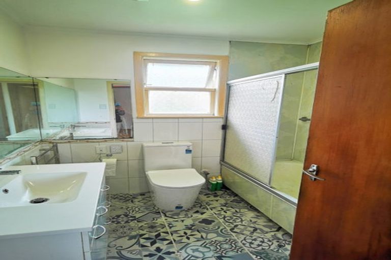 Photo of property in 60 Tatariki Street, Rosehill, Papakura, 2113