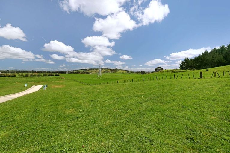 Photo of property in 6 Anbrue Lane, Ruakaka, 0116