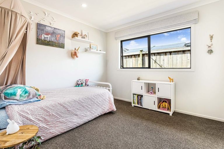 Photo of property in 7 Tilly Lane, Huapai, Kumeu, 0810