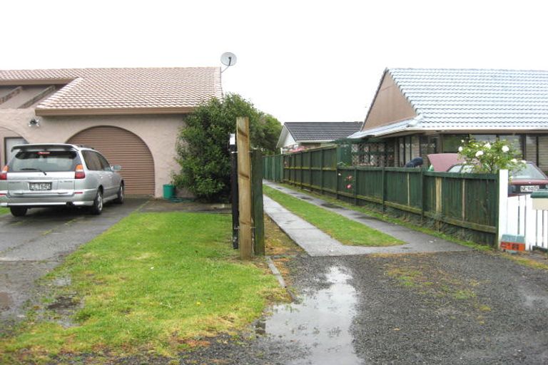 Photo of property in 40a Park Estate Road, Rosehill, Papakura, 2113