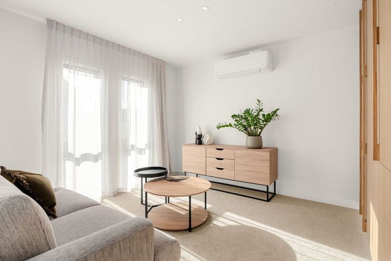 Photo of property in 33 Kauri Point Drive, Rototuna North, Hamilton, 3210