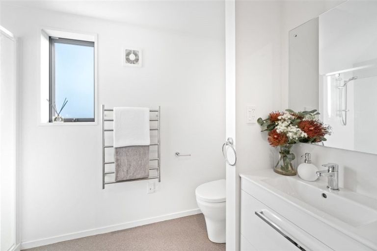 Photo of property in 2/324 Stanmore Road, Richmond, Christchurch, 8013