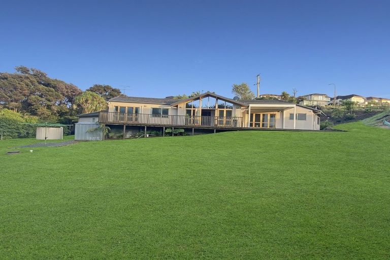 Photo of property in 71 Gills Road, Albany Heights, Auckland, 0632