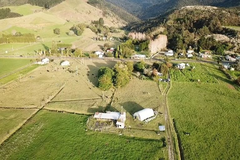 Photo of property in 684 Kaitaia Awaroa Road, Ahipara, Kaitaia, 0481