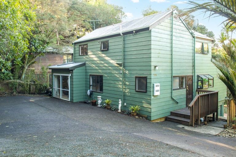 Photo of property in 704 South Titirangi Road, Titirangi, Auckland, 0604
