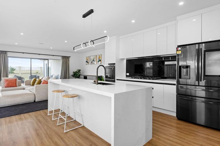 Photo of property in 54 Pelorus Avenue, Poraiti, Napier, 4112