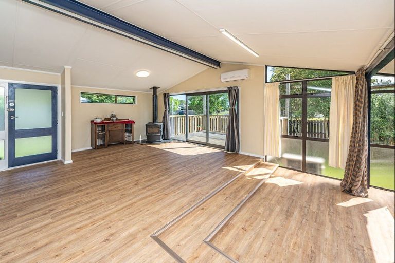 Photo of property in 54 Wembley Place, Whanganui East, Whanganui, 4500