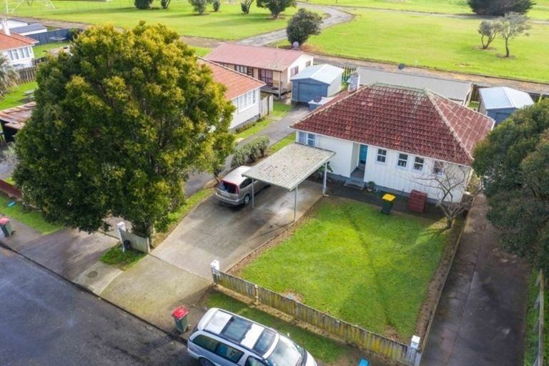Photo of property in 22 Waipapa Crescent, Otara, Auckland, 2023