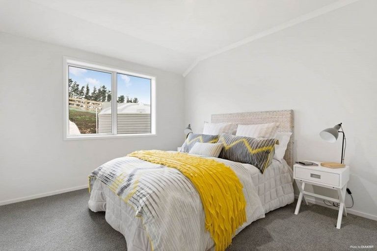 Photo of property in 11 Peet Row, Pokeno, 2471