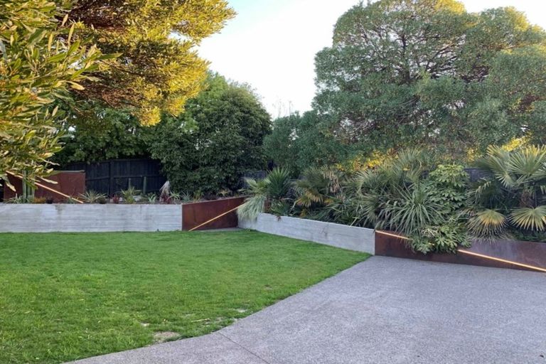 Photo of property in 24 Larnach Street, Waimairi Beach, Christchurch, 8083