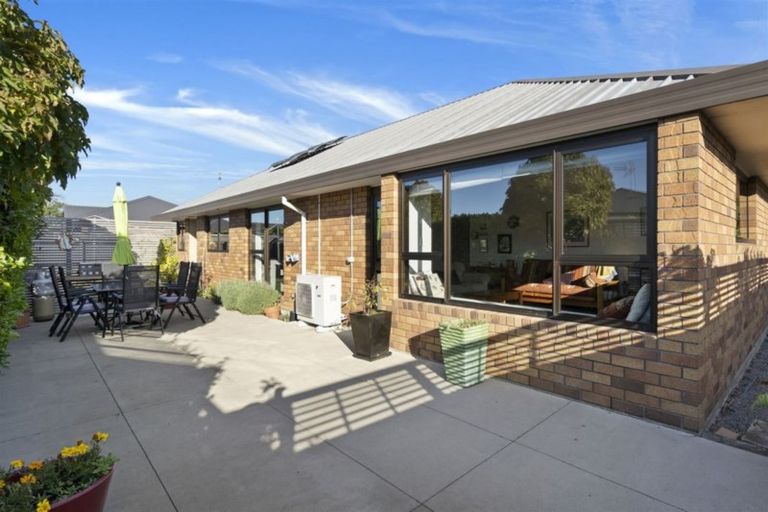 Photo of property in 74 Mary Street, Papanui, Christchurch, 8053