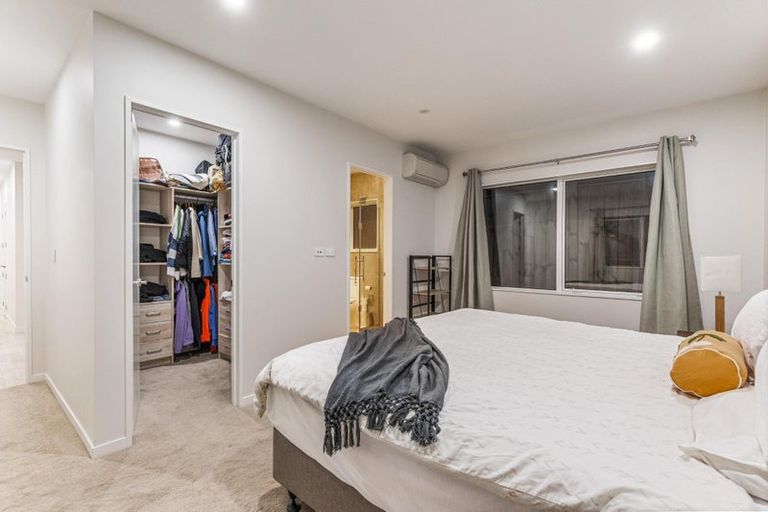 Photo of property in 8 Konoba Avenue, Kumeu, 0810