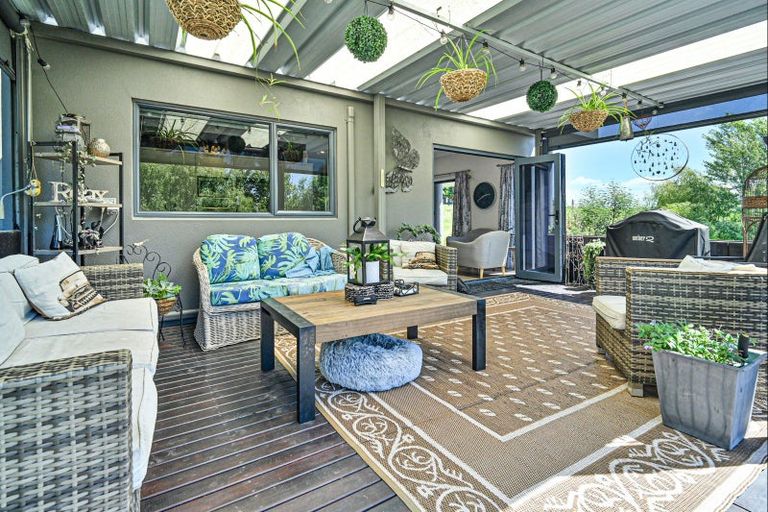 Photo of property in 54 Rotowhenua Road, Poraiti, Napier, 4182