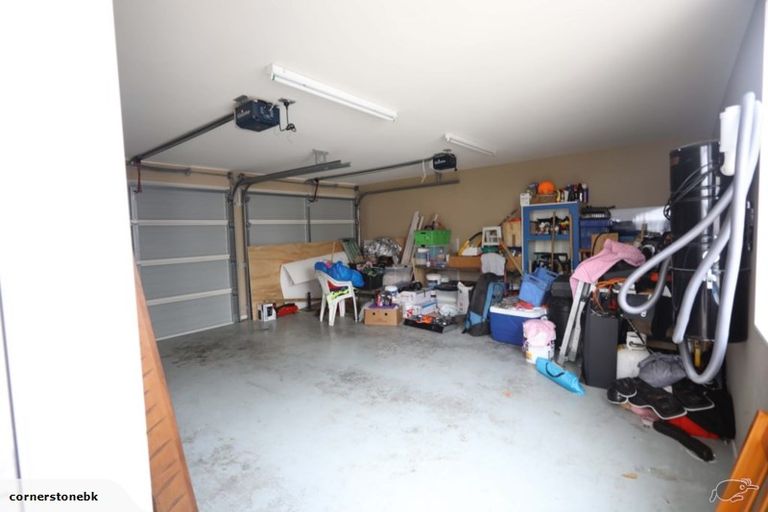 Photo of property in 184 Porchester Road, Takanini, 2112