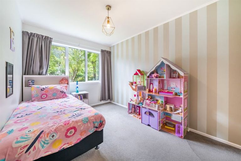 Photo of property in 15 Poole Crescent, Wainuiomata, Lower Hutt, 5014