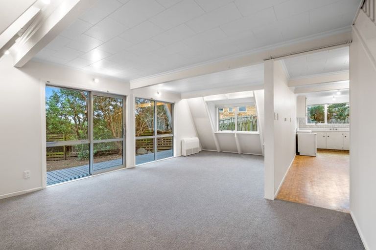 Photo of property in 201 Tomahawk Road, Andersons Bay, Dunedin, 9013